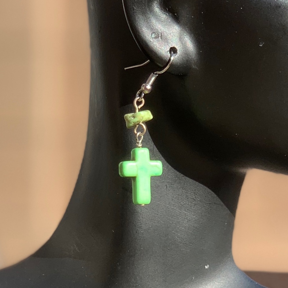 NWT Green Magnesite Cross earrings